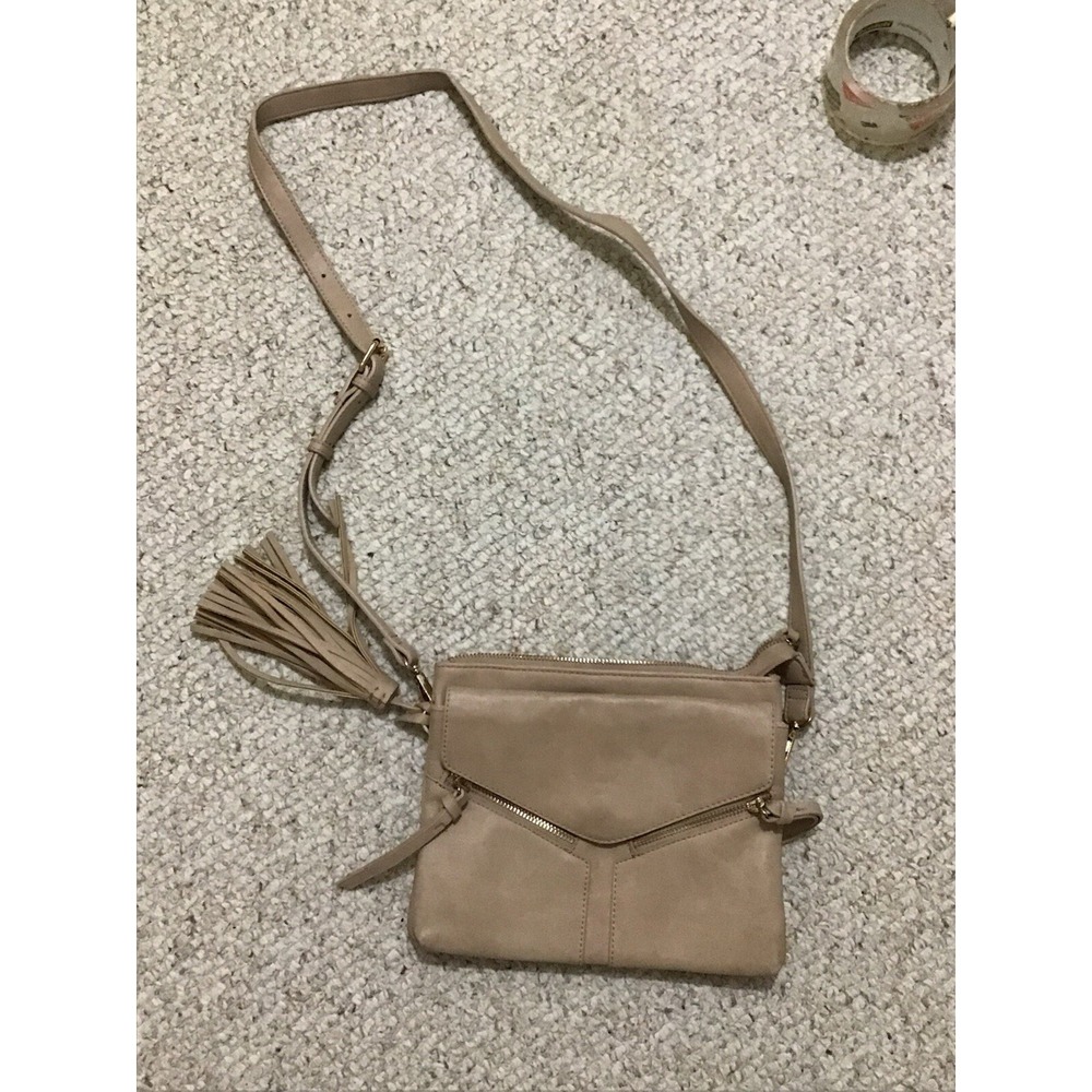 Small Unbranded Beige Crossbody Purse‎